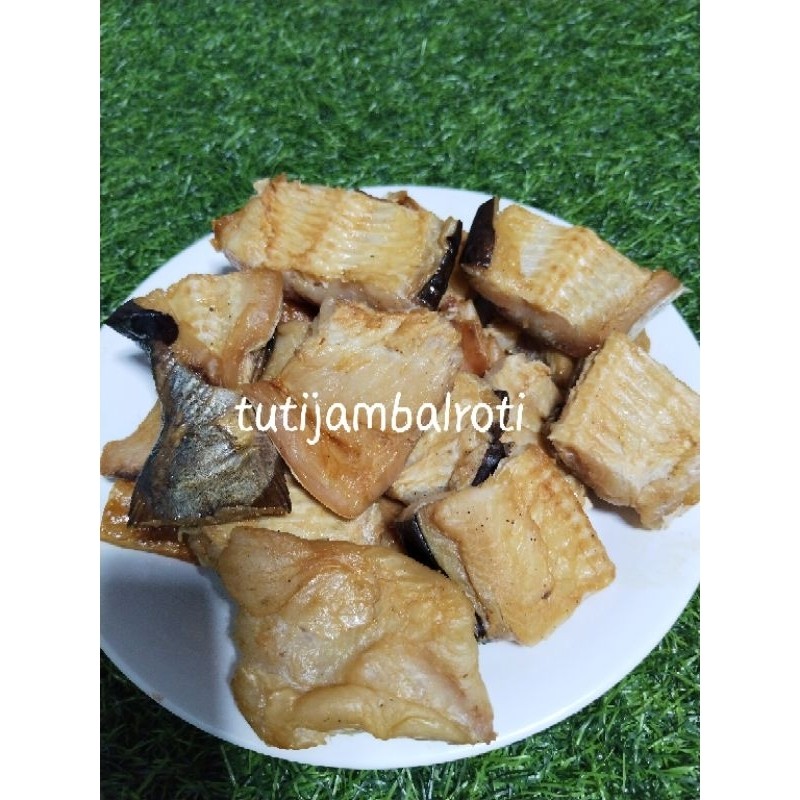 

Ikan asin jambal roti asli ngeprul 1kg toko tutijambalroti