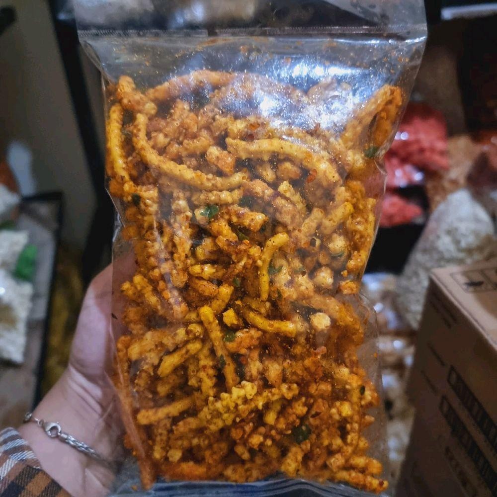 

SEBLAK KERUPUK AKAR 200GR SEBRING SNACK MAKANAN PEDAS CEMILAN