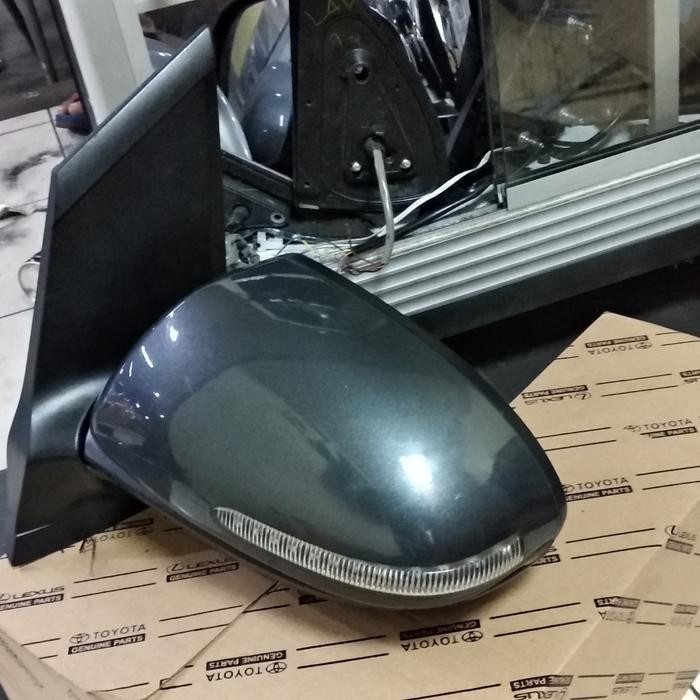 spion Mazda 2 tahun 2010 2011 cacing