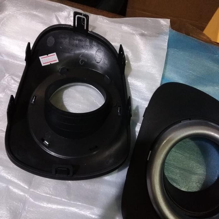 Cover foglamp Pajero sport 2009-2013