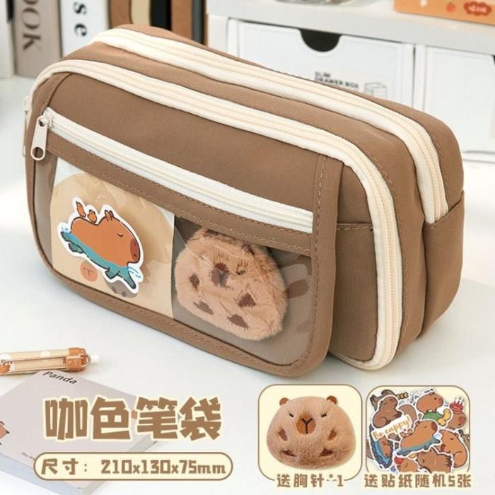 

TERLARIS~[ Mall 2547] Kotak Pensil Boneka Bulu Lucu CAPYBARA SET + PLUSHIE Edition Gwiyeo Pencil Case Stationery Bag Kawaii Doll - BROWN