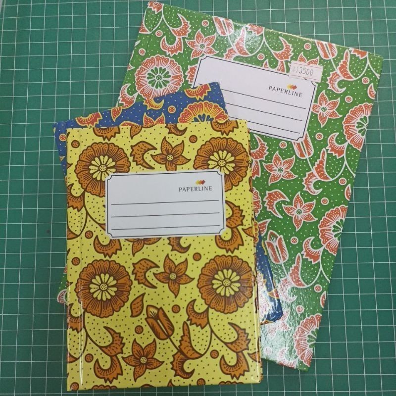 

BUKU TULIS SAMPUL TEBAL ISI 100/200 PAPERLINE