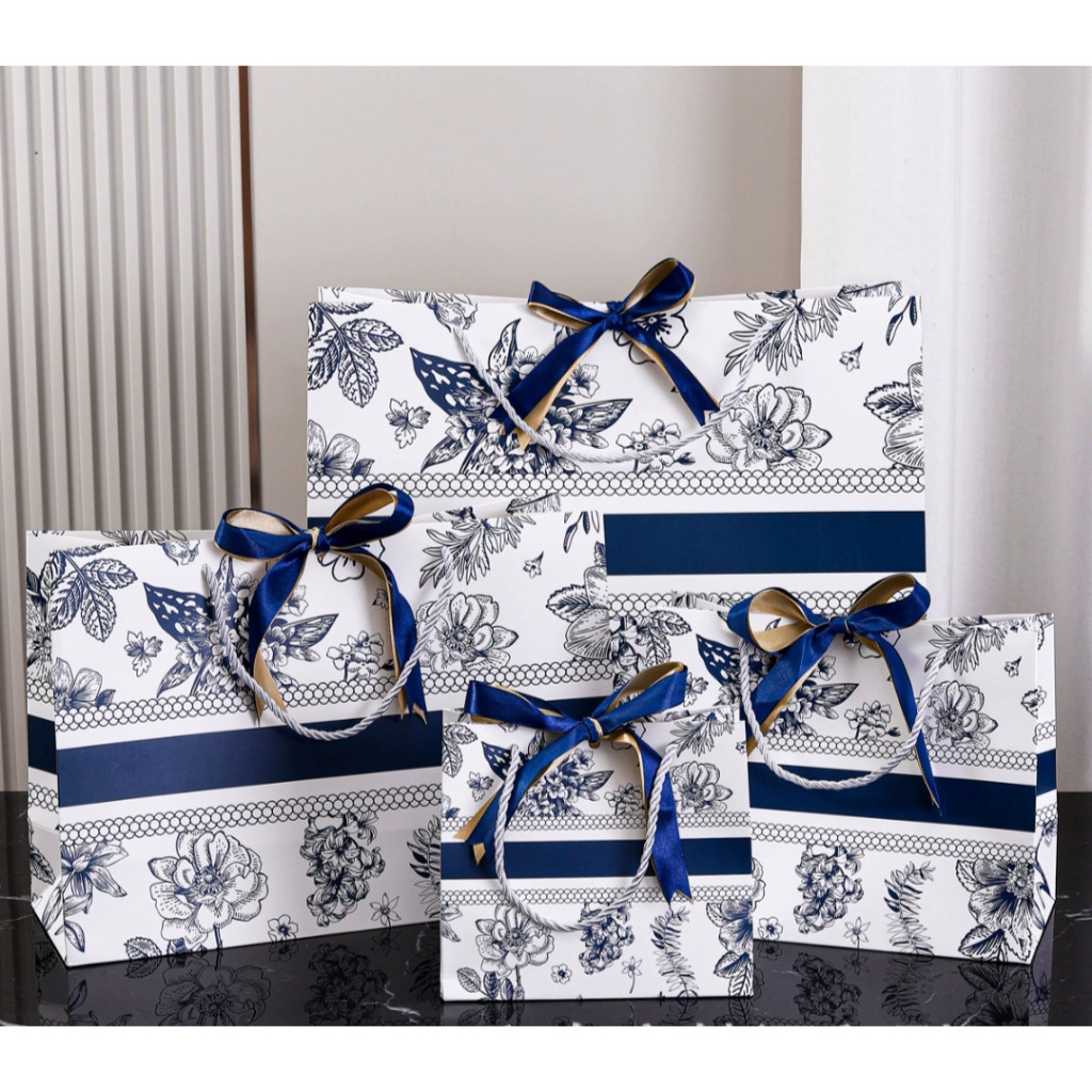 

GOODIE BIRTHDAY BAG FLOWER BLUE LINE PREMIUM TAS KADO HAMPERS GIFT
