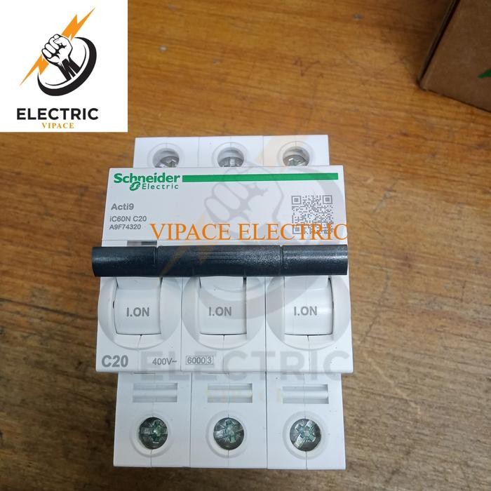 MCB ic60n 3p 20a Schneider