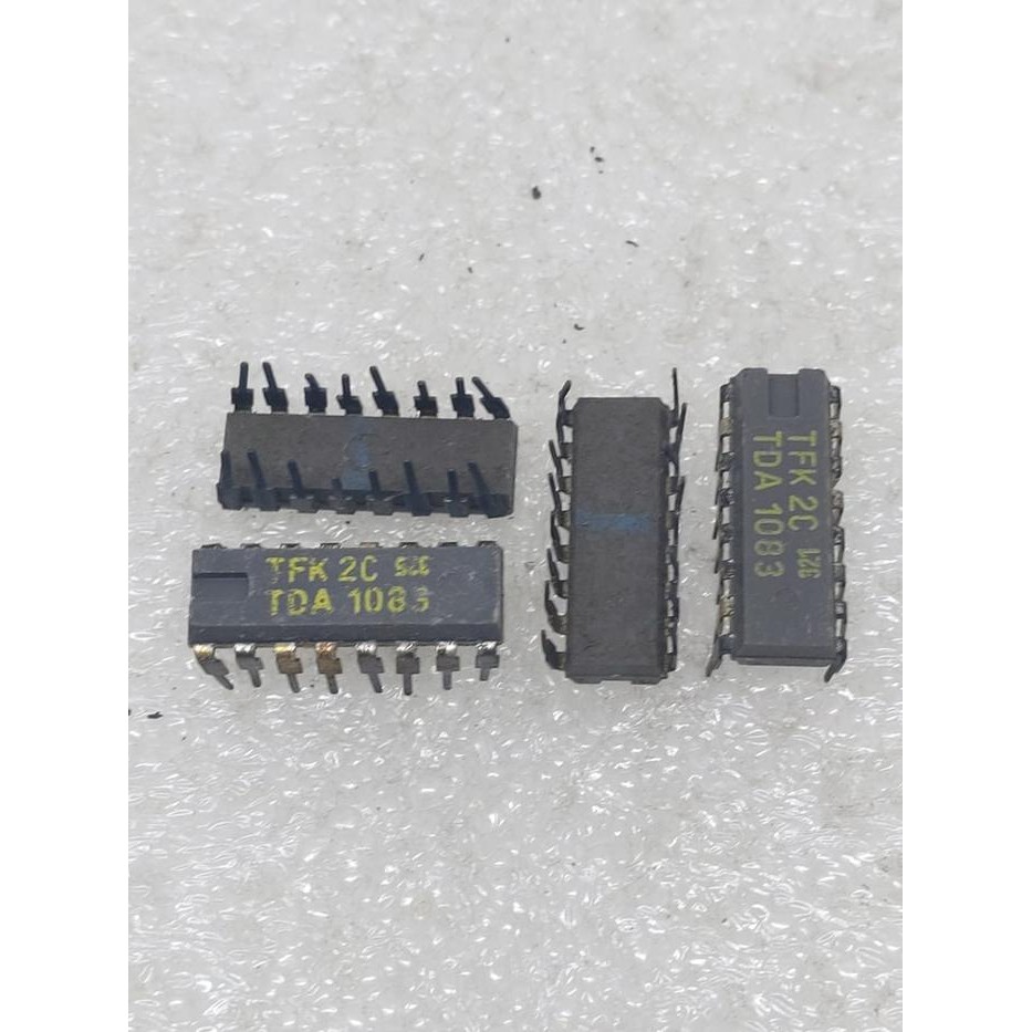 JM99 IC TDA1083 TDA 1083 One Chip AM FM Radio with Audio Power Amplifier