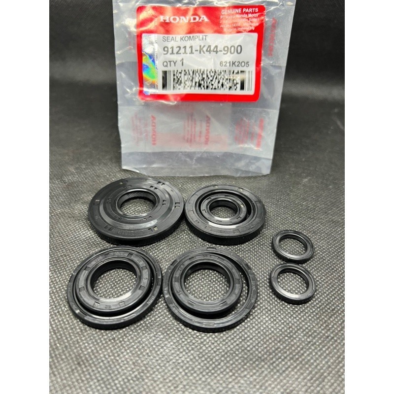 Seal Komplit Beat Pop Oil Seal Assy Beat Pop K44