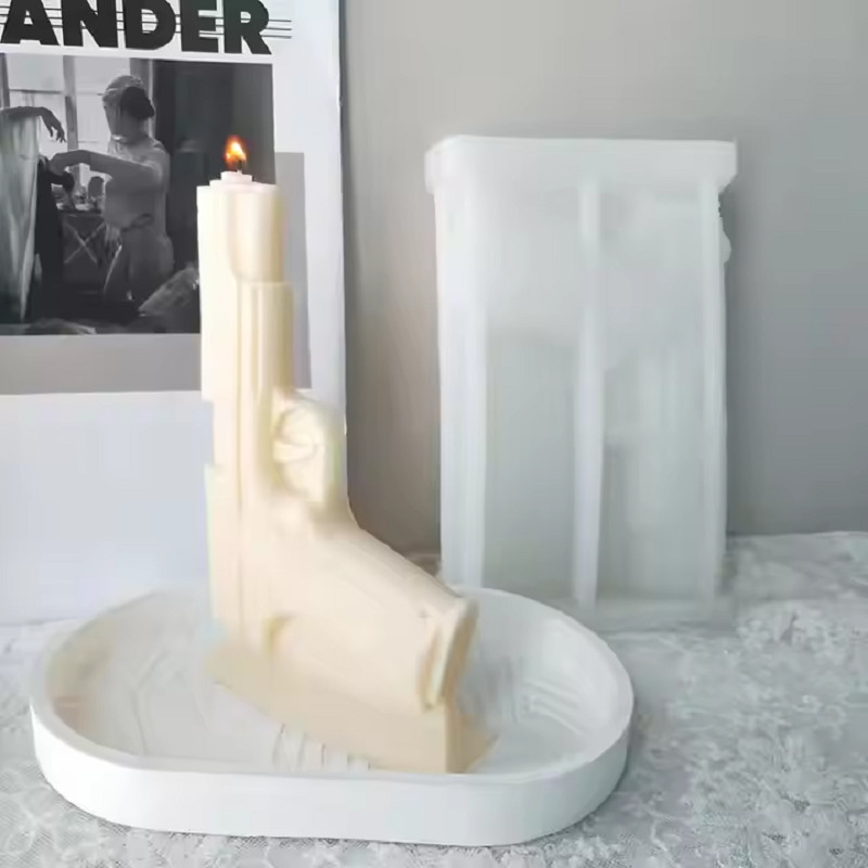 

18cm Tall 3D GUN New Design DIY Home Decoration Plaster Candle Mould 3D Gun Silicone Candle Mold