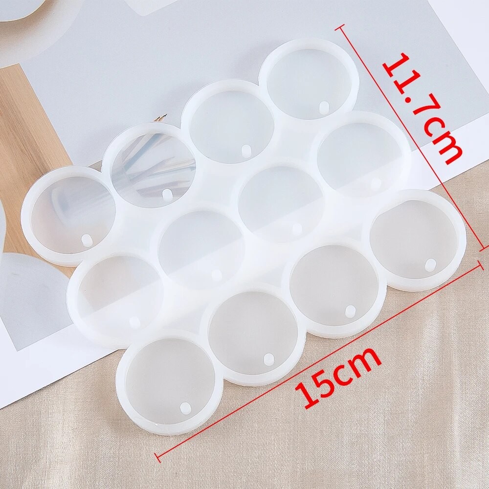 

1PC Reusable Silicone Mold Butterfly Silicone Mold for Jewelry Making Pendant Earrings Keychain Round Oval Epoxy Resin DIY Tools