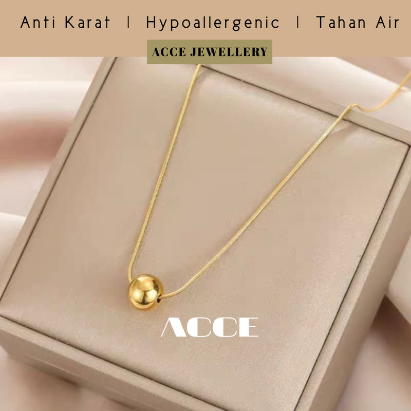 AC-011 Kalung Liontin Bola Emas Wanita Premium Rantai Bulat Titanium Lapis Emas Anti Karat