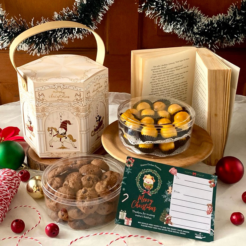 

Christmas Carousell Box (Xmas / Kukis Natal Collection) - (isi 2 pcs Nastar & Cookie) Sugar Cookies / Decorated Cookies / Kukis Hias