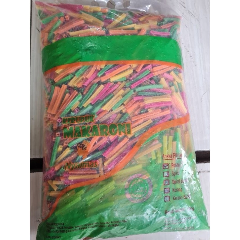 

(derifrozen) KERUPUK MAKARONI POTATO WARNA MERK NYAIMAS 1 BAL 5KG