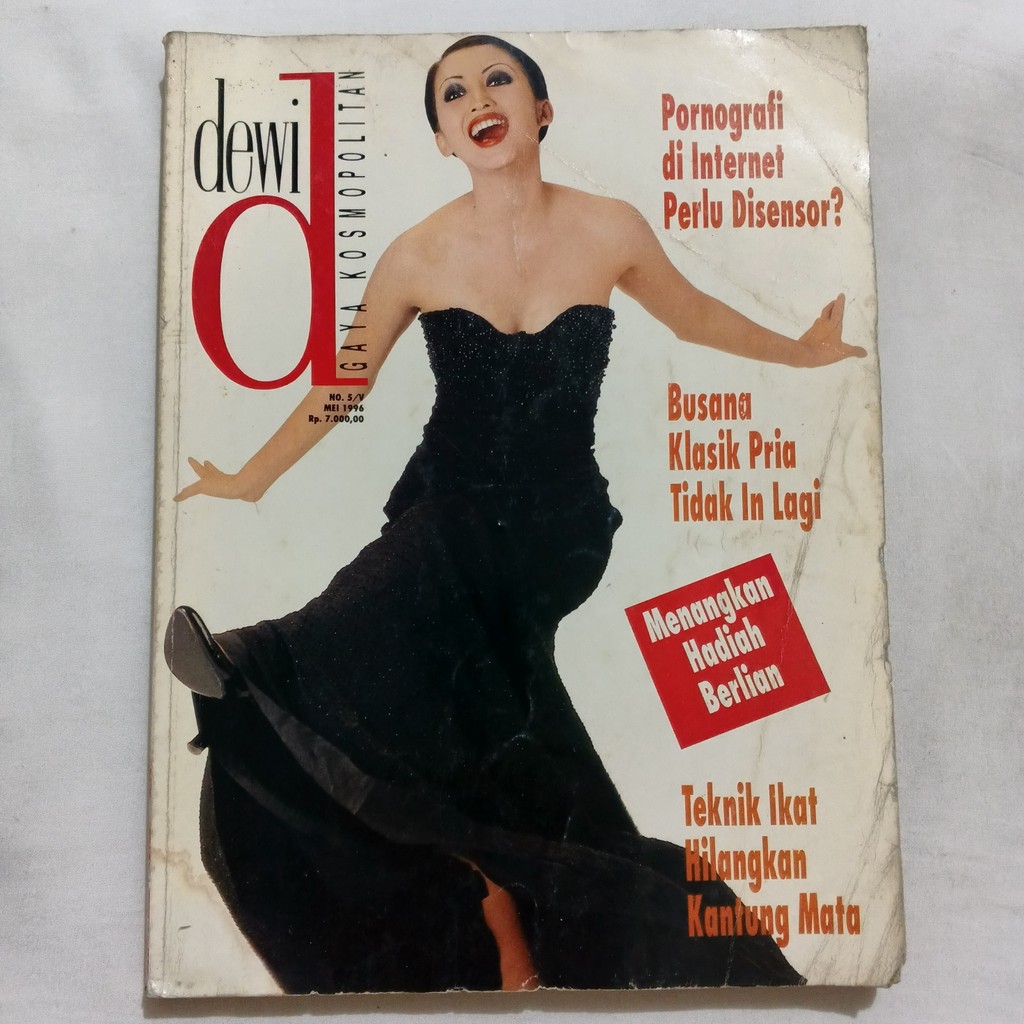 Majalah Dewi Jadul Cover Desy Ratnasari No.5/V Mei1996