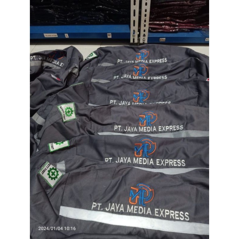BAJU BORDIR SERAGAM KERJA WEARPACK DAN PDH SATUAN BAJU PROYEK SAFETY