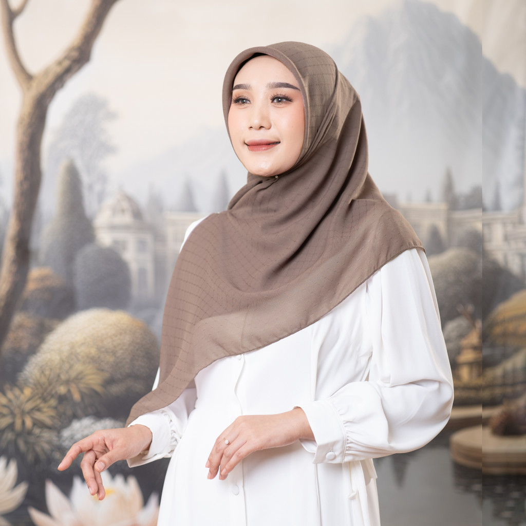 MAYANG COLLECTION - POLYCOTTON DIAMOND J00305 | HIJAB JILBAB SQUARE SEGI EMPAT DAILY