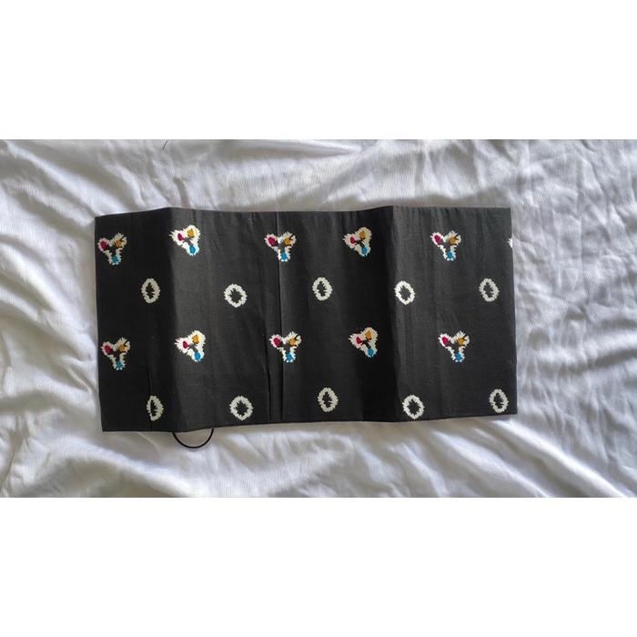 

ANGKIN JUMPUTAN INSTAN KUTUBARU KEMBEN PENUTUP PERUT SIZE STANDAR DAN JUMBO Cantik kebaya - Hitam, Standar