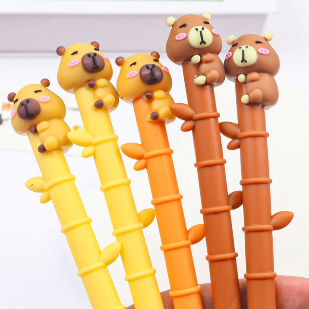 

TERFAVORIT PULPEN GEL GANTUNGAN KARAKTER BONEKA MONKEY LUCU / PULPEN GEL KARAKTER ANIMAL CAPIBARA