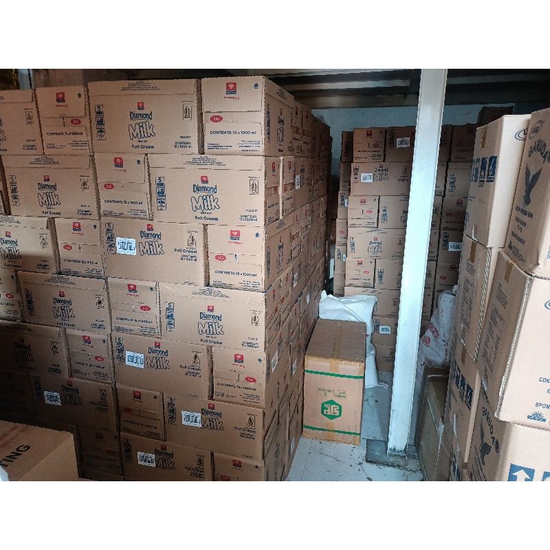 

UHT DIAMOND 1 LITER (1 DUS / 1 KARTON) @1000 ML X 12 PCS / UHT FRISIAN FLAG