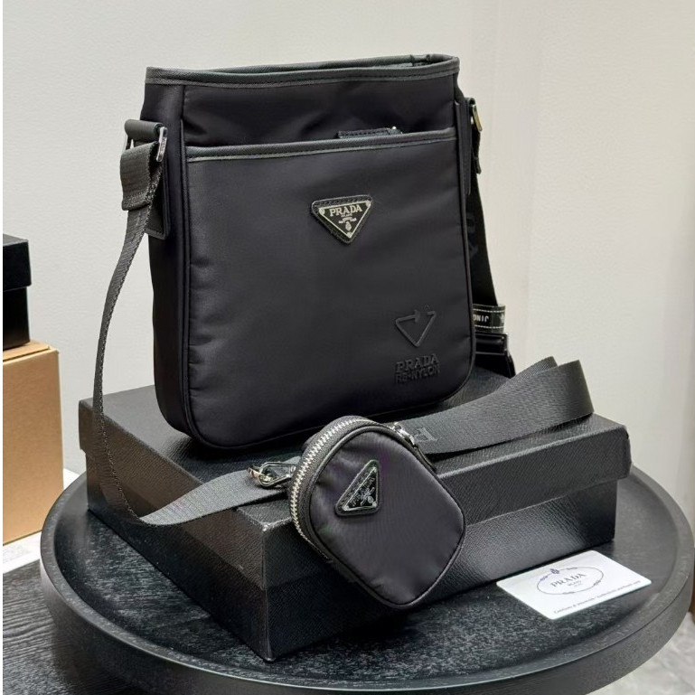 Two-in-One Postman Shoulder Bag Nylon Waterproof Large Capacity Fashion Unisex Gift Box