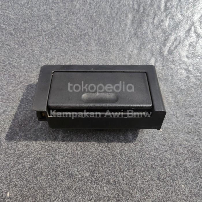 Asbak depan Bmw E36 Sparepart