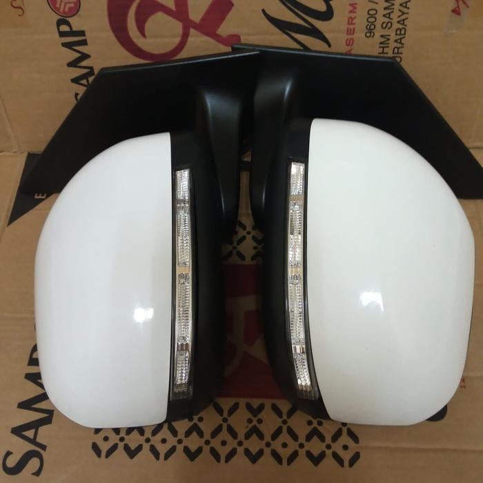 Sepion Spion Mobil Daihatsu Xenia 2012-2013-2014-2015 Original