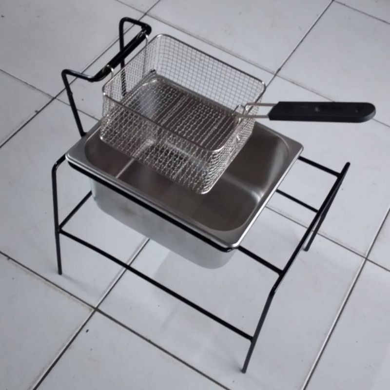 Bak panci penggorengan kentang