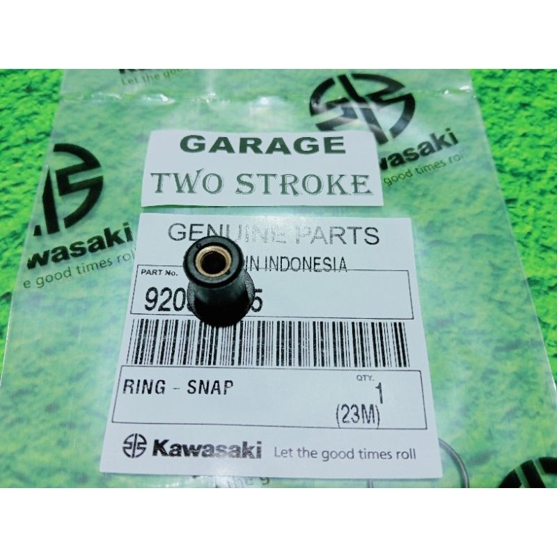 MUR KARET VISOR WINDSHIELD BODY NINJA R NINJA SS NINJA RR OLD NINJA RR NEW