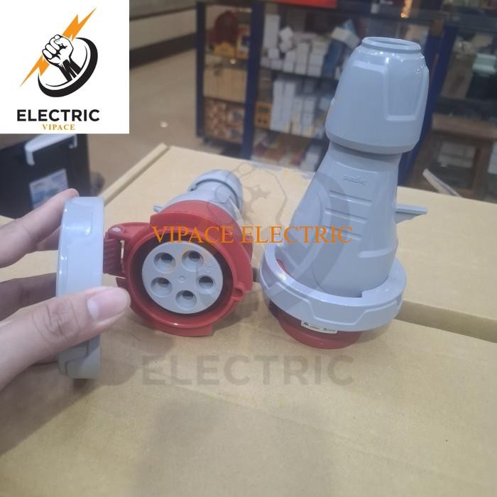 1set Legrand Mobile Mounting 5pin 16A ip67 3phase Kode 555309+555329 Stop kontak