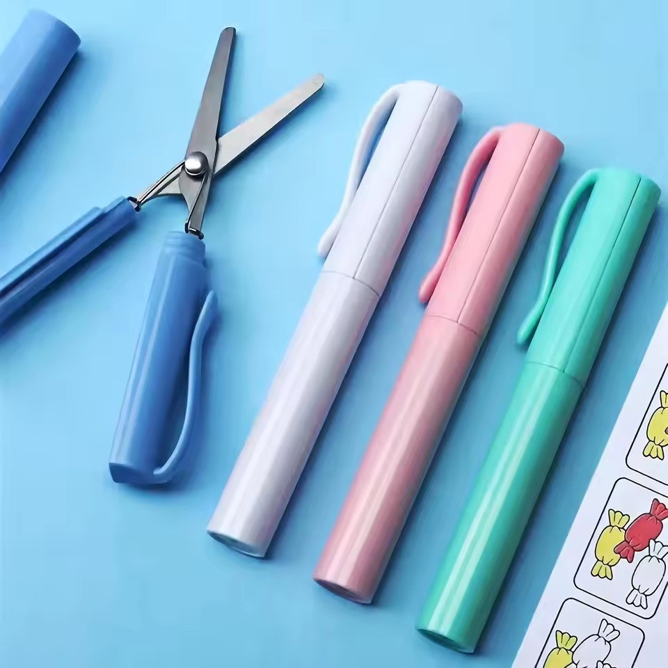 

STT Gunting Lipat Mini Bentuk Pena Gunting Kertas Paper Cutter Portable Scissors Gunting Kecil Alat Pemotong Kertas Portabel Model Pulpen