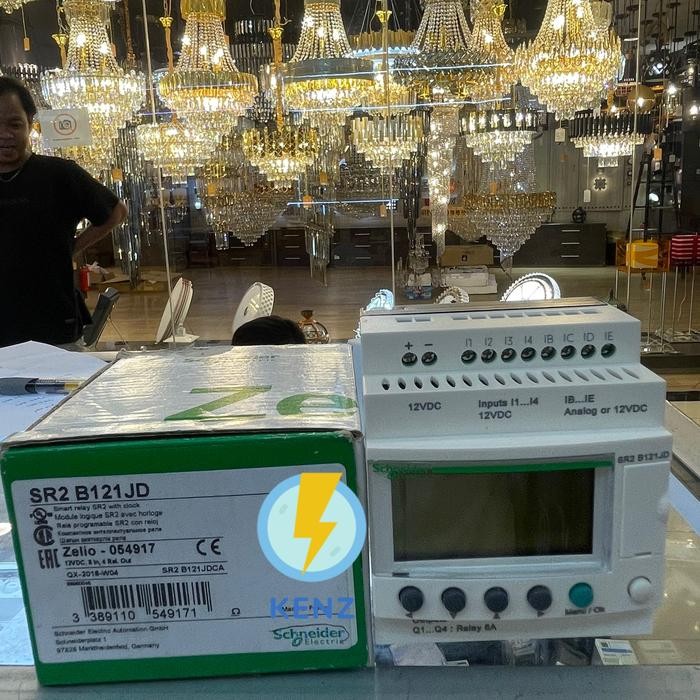Schneider smart relay zelio logic SR2B121JD