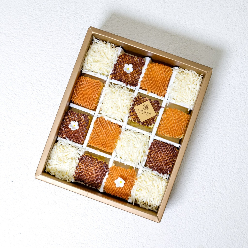 

Sponge cake kue gift hampers birthday