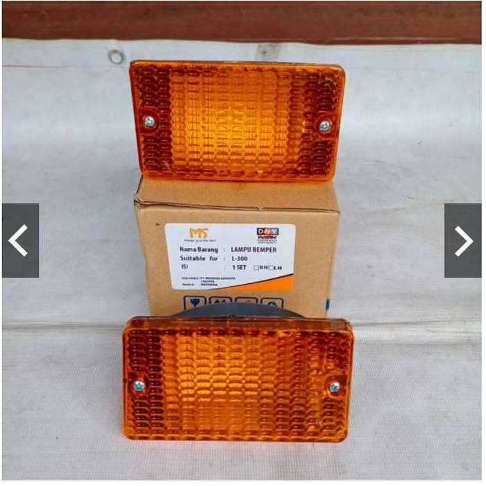 STOK BARU LAMPU BEMPER MITSUBISHI L300 DNY - KANAN