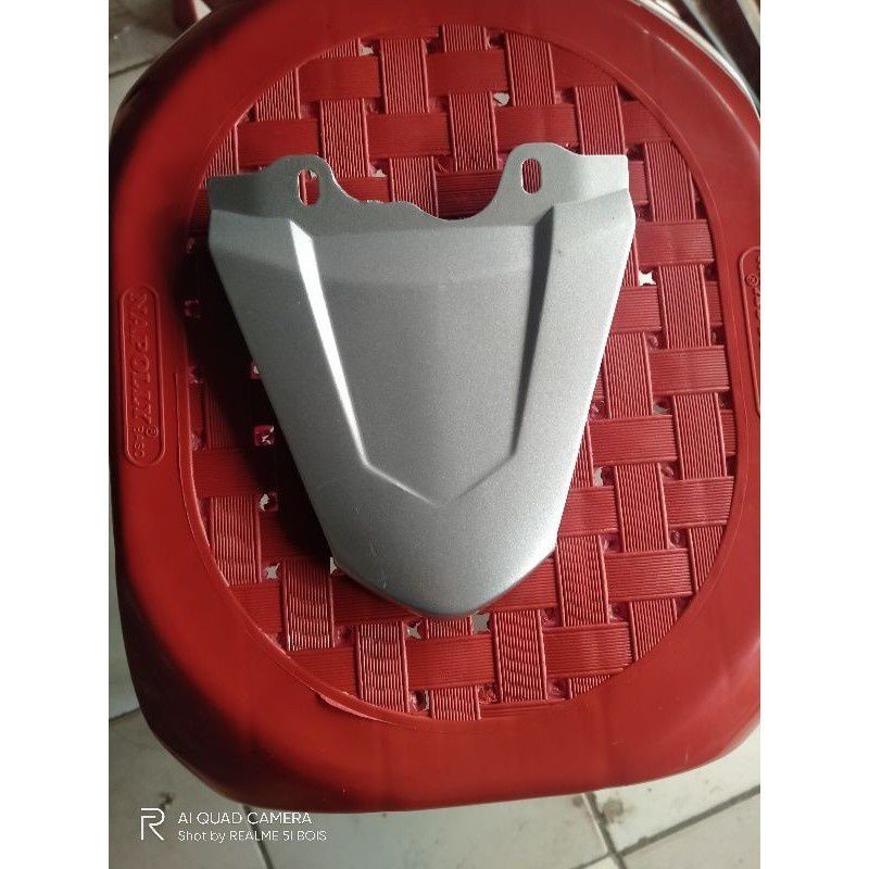 Sambungan/pet bodi body Vega R new warna silver