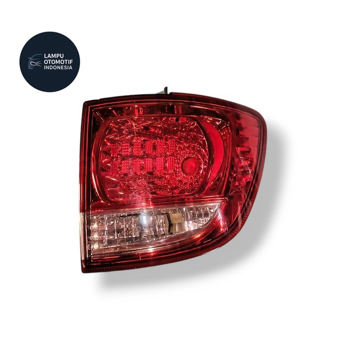 Stoplamp lampu belakang kanan Toyota Fortuner 2005