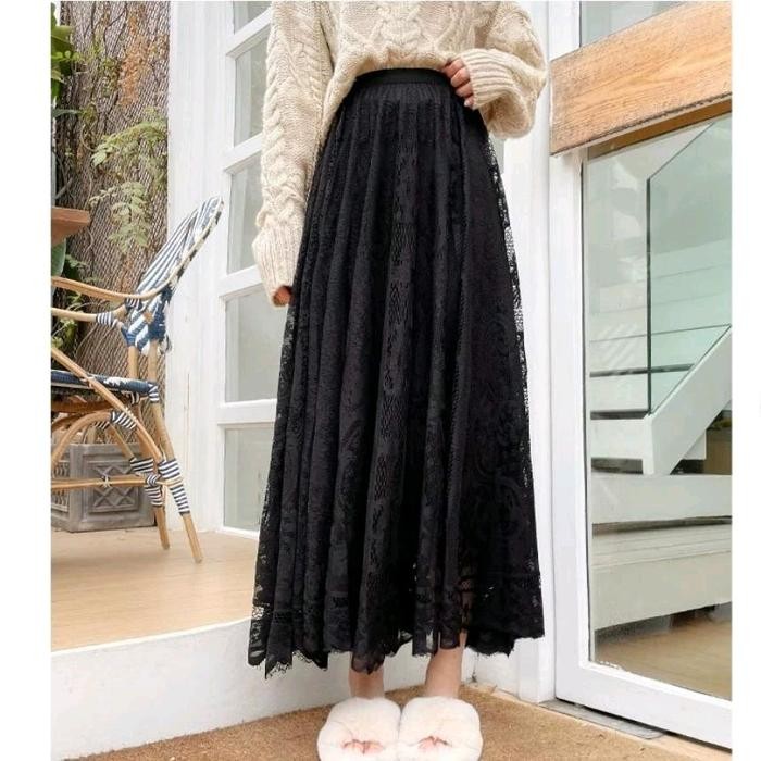 9722# Elijah Lace Elastic Waist Long Skirt - Black