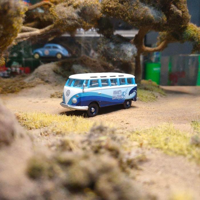 Diecast volkswagen t1 skala 1/64 greenlight car wash loose