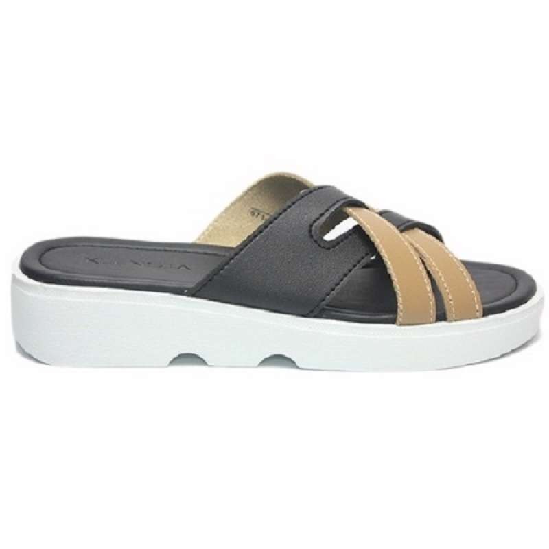 Klensia Sendal Wanita Hak Rata Treples Flat Sandal 671-036
