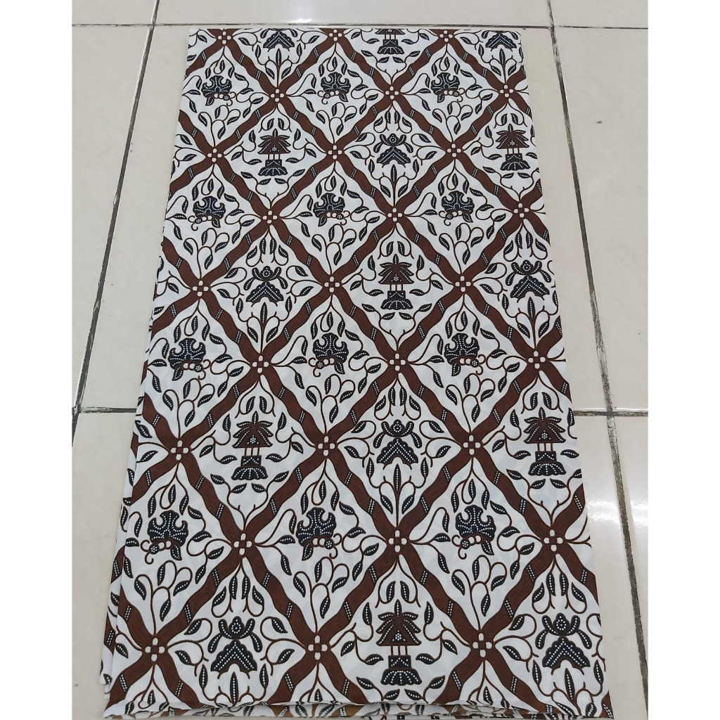 Kain Jarik Batik SOLO motif sidomulyo latar putih