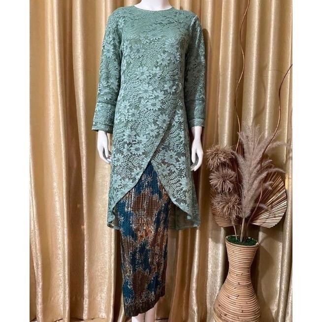 Kebaya Alea Jumbo Ld 130 cm/ Kebaya Pesta/ Kebaya Wisuda/ Kebaya Brukat/ Kebaya Kondangan/ Kebaya La