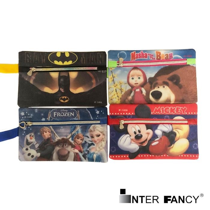 

Kotak Pensil / Tepak Pensil / Tempat Pensil / Pencil Case Canvas Batman Mickey Frozen Masha, type IF 1406, dengan desigan yang disukai anak anak, berbentuk dompet, bisa dipakai sebagai kotak pensil atau dompet, terbuat dari bahan kain lembut