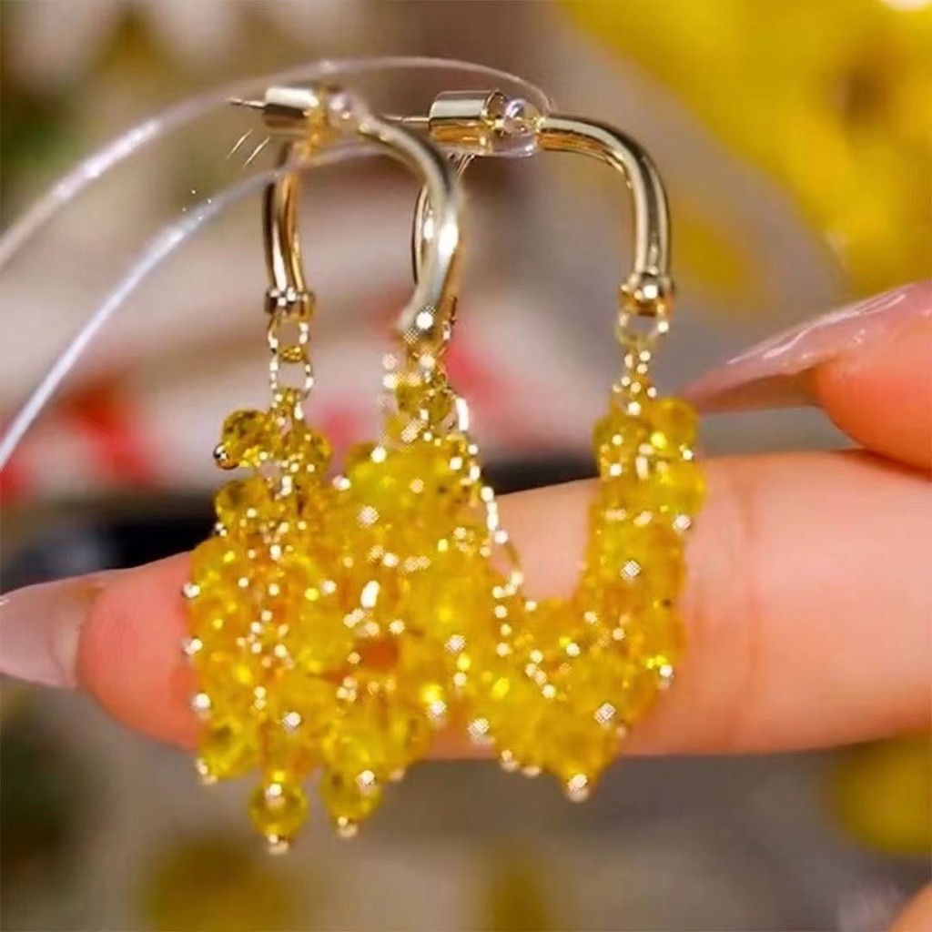 Anting emas, depan dan belakang dengan anting-anting emas mewah, anting-anting pejantan modis krista