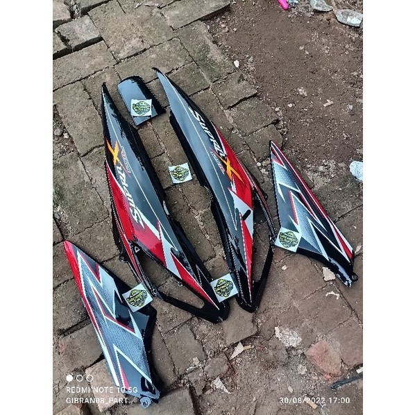 COVER BODY BELAKANG HONDA SUPRA X 125 BATMAN BODY BOK AKI SUPRA X 125 BATMAN BOX AKI BODY SUPRA BATM