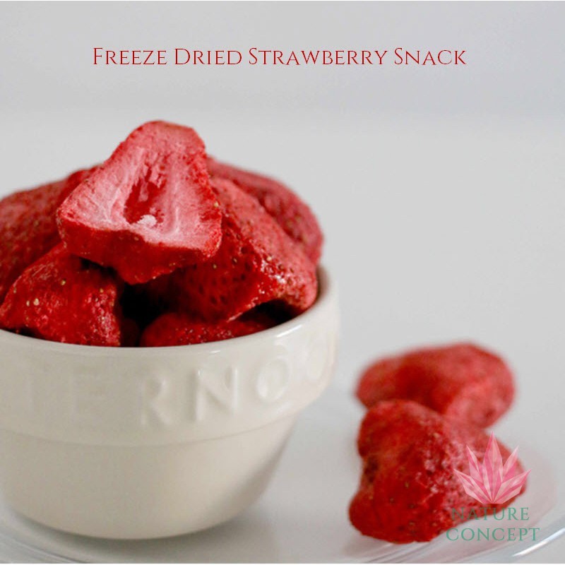 

Cemilan Stroberi kering utuh asli Freeze Dried Strawberry Snack snek sehat tanpa gula