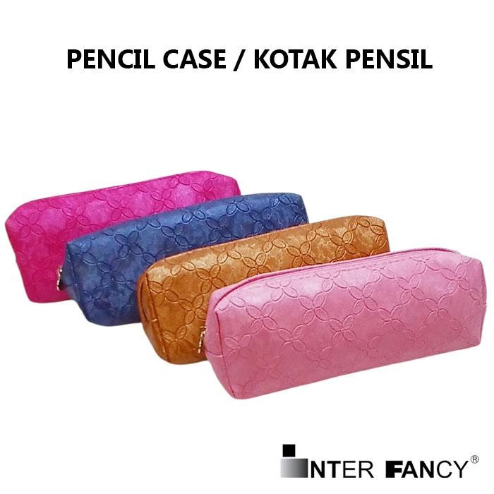 

Kotak Pensil / Tepak Pensil / Tempat Pensil / Pencil Case / Pouchdari bahan Kulit Imitasi, motif Bunga Bunga Emboss / Timbul, tahan air, cocok dipakai untuk menyimpan peralatan tulis. Dapat sebagai Pouch yang Elegan untuk menyimpan alat alat kosmetik