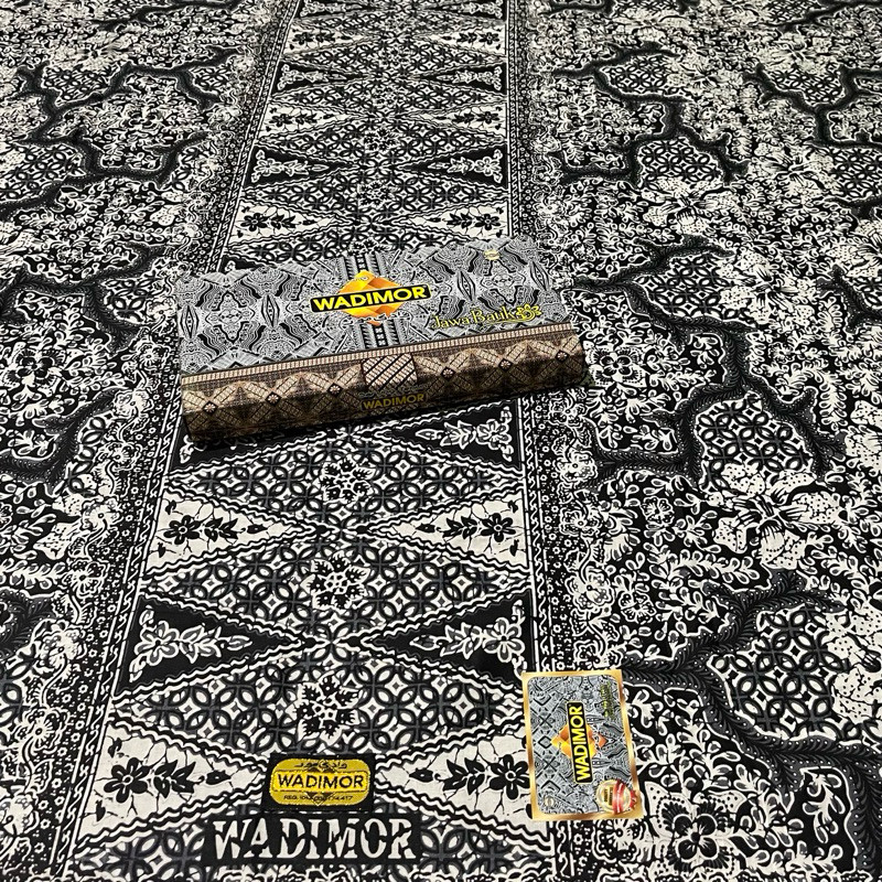 Sarung  Wadimor Batik Jawa,Batik Wakanda Katun Terbaru 2025 MIX