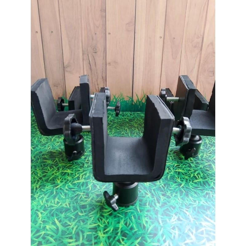 Dudukan bipotd besi dan balhet Cnc bisa Anjust /putar untuk ukuran popor senapanCO