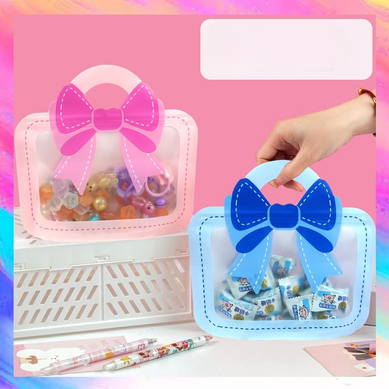 

Plastik Bingkisan Ziplock Standing Goodie Bag Kemasan Cookies Candy 3D Pita / Goodie Bag Pita Ziplock - GF0581