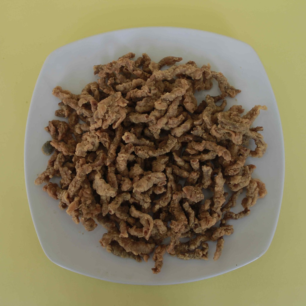 

CEMILAN USUS KRISPI KEMASAN 1KG/500GRAM/ 250 GRAM PEDAS DAUN JERUK GURIH/USUS AYAM