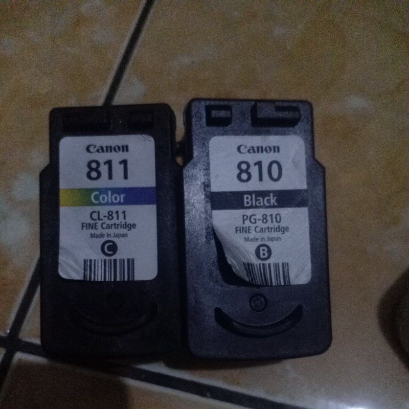 Canon 810 black + 811color satu paket ,bekas refill bor