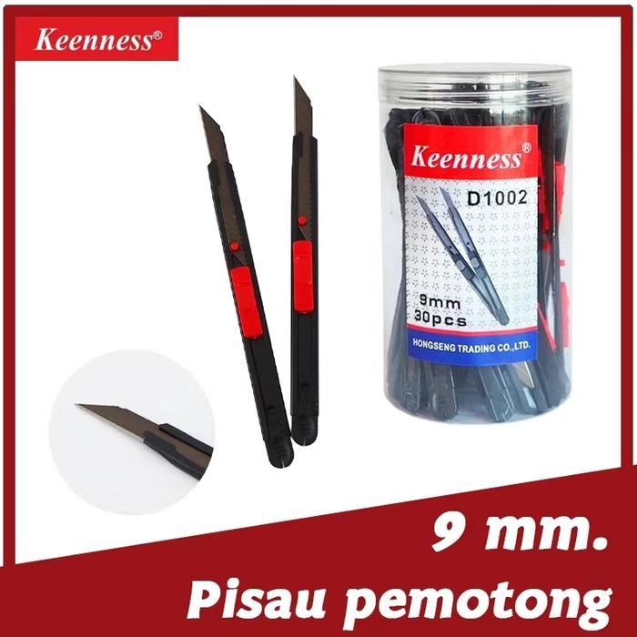 

PROMO TERBARU Pisau cutter Merk Keenness Ukuran kecil tajam dan mudah untuk di bawa kemana mana - hitam dan merah, D1002