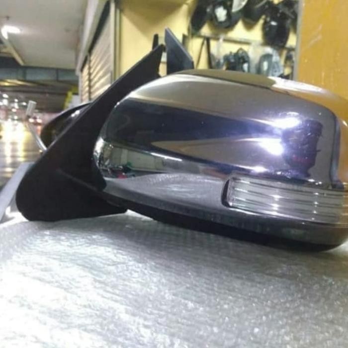 SPION MOBIL TOYOTA RUSH SEBELAH KIRI ORIGINAL TAHUN 2009